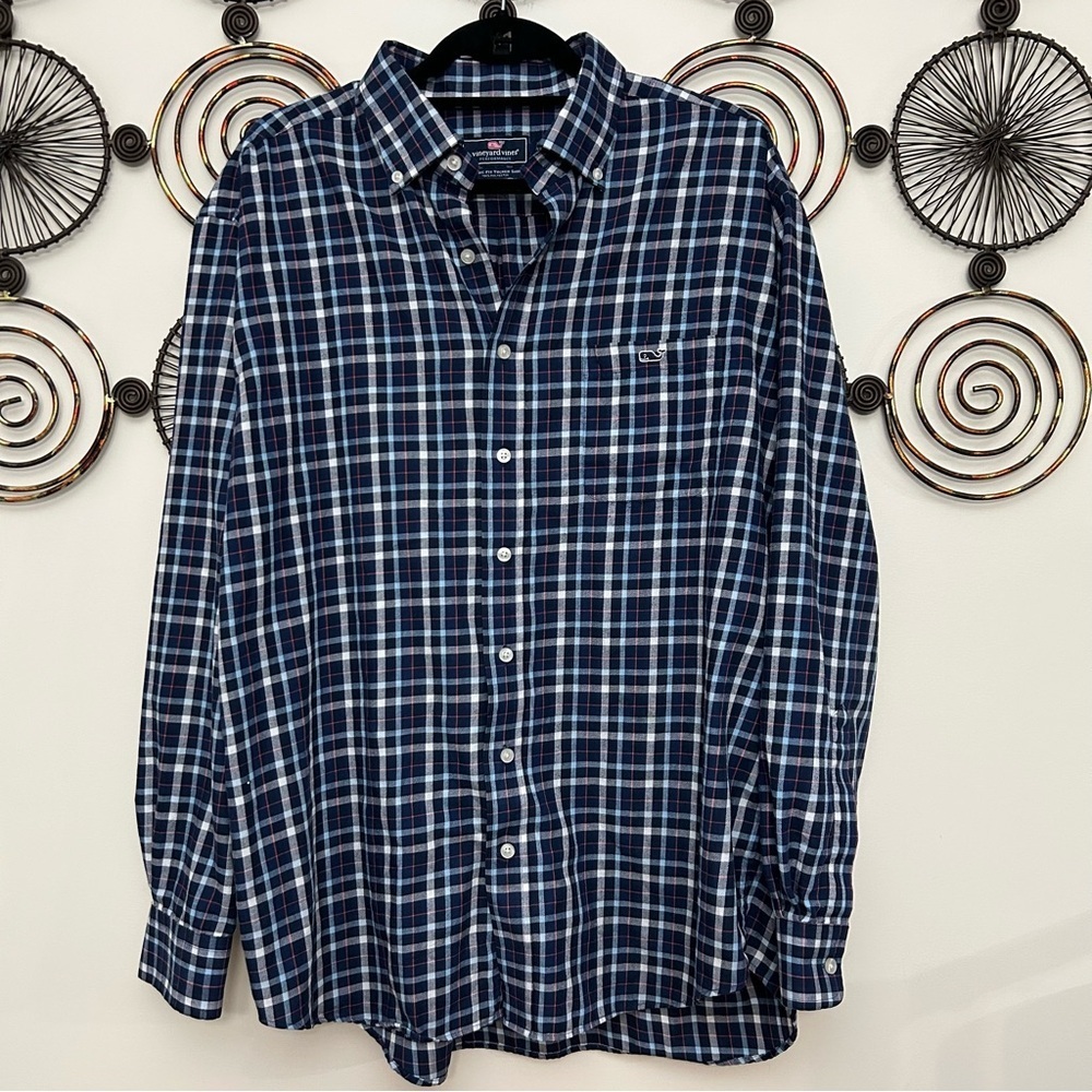 Vineyard Vines Performance Blue, White, and Pink Casual Button Down Shirt